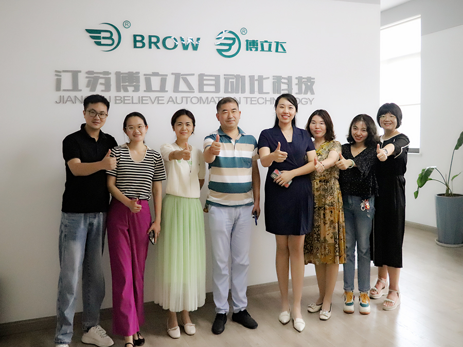 江蘇博立飛科技熱情接待干燥協(xié)會秘書處一行，探索行業(yè)···